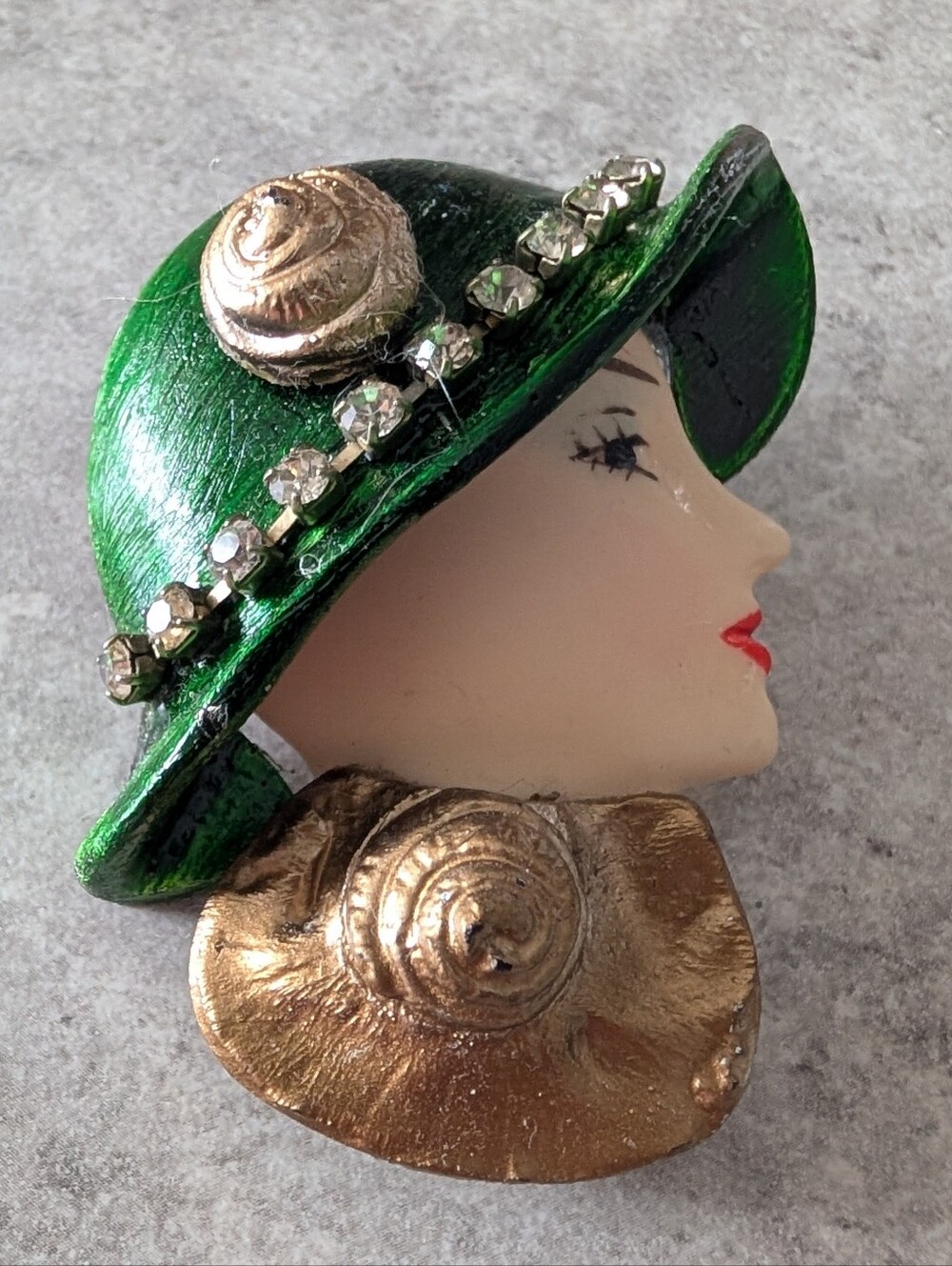 Vintage Green Hat Lady Face Brooch with Rhinestones